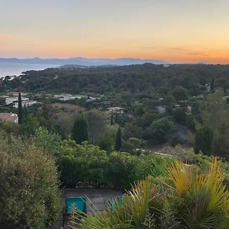 Maison 6 Personnes, Vue Mer, A 500m, Calme, Piscine Saint-Raphaël